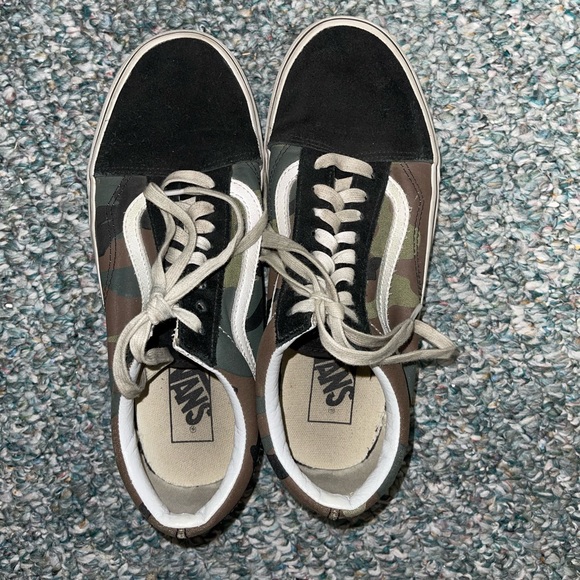 Camouflage Vans - Picture 3 of 5